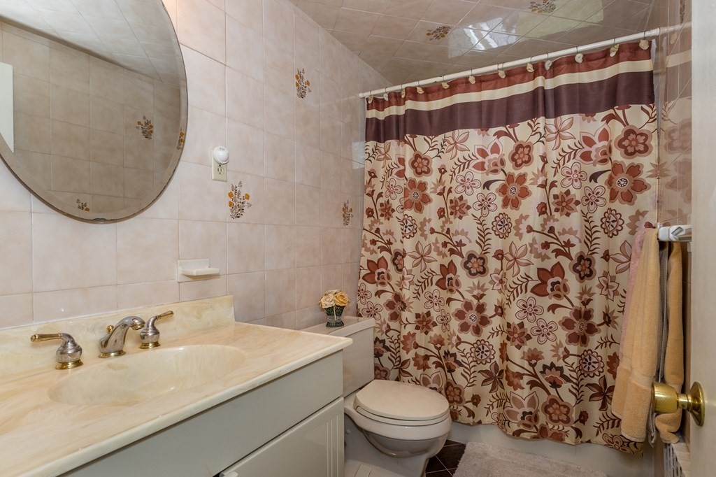 106 Shirley Road Waltham, MA 02452 - Photo 15 of 18 Gallery Image 15