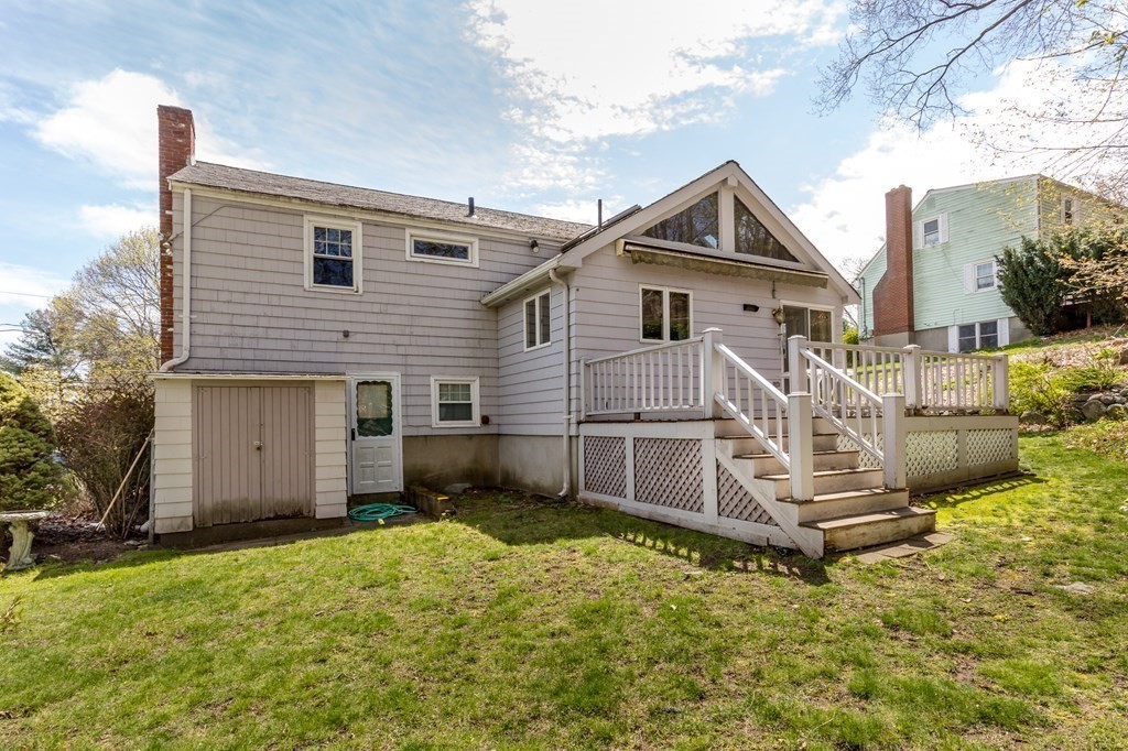 106 Shirley Road Waltham, MA 02452 - Photo 2 of 18 Gallery Image 2