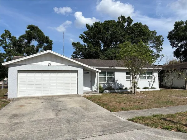 $2,650 | 8363 Jennifer Lane, Seminole, FL 33777