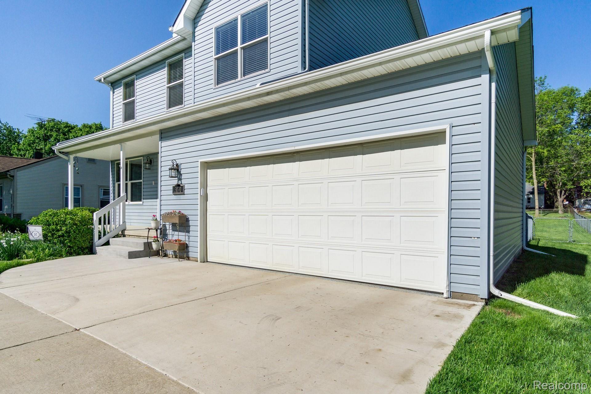 3090 York Road Rochester, MI 48309 - Photo 6 of 35 3090-York-Rd-06.jpg