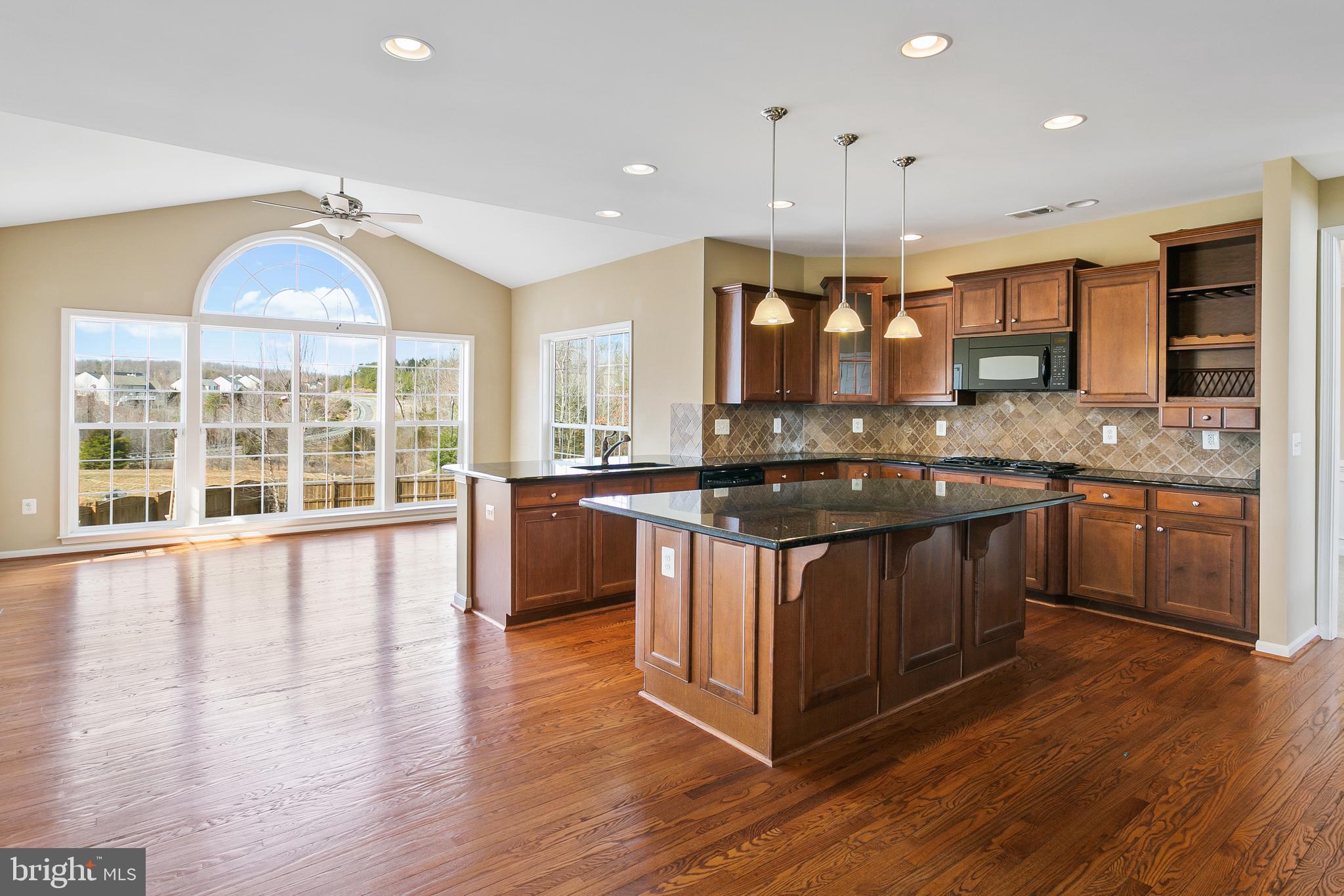 29 Gallery Road Stafford, VA 22554 - Photo 2 of 44