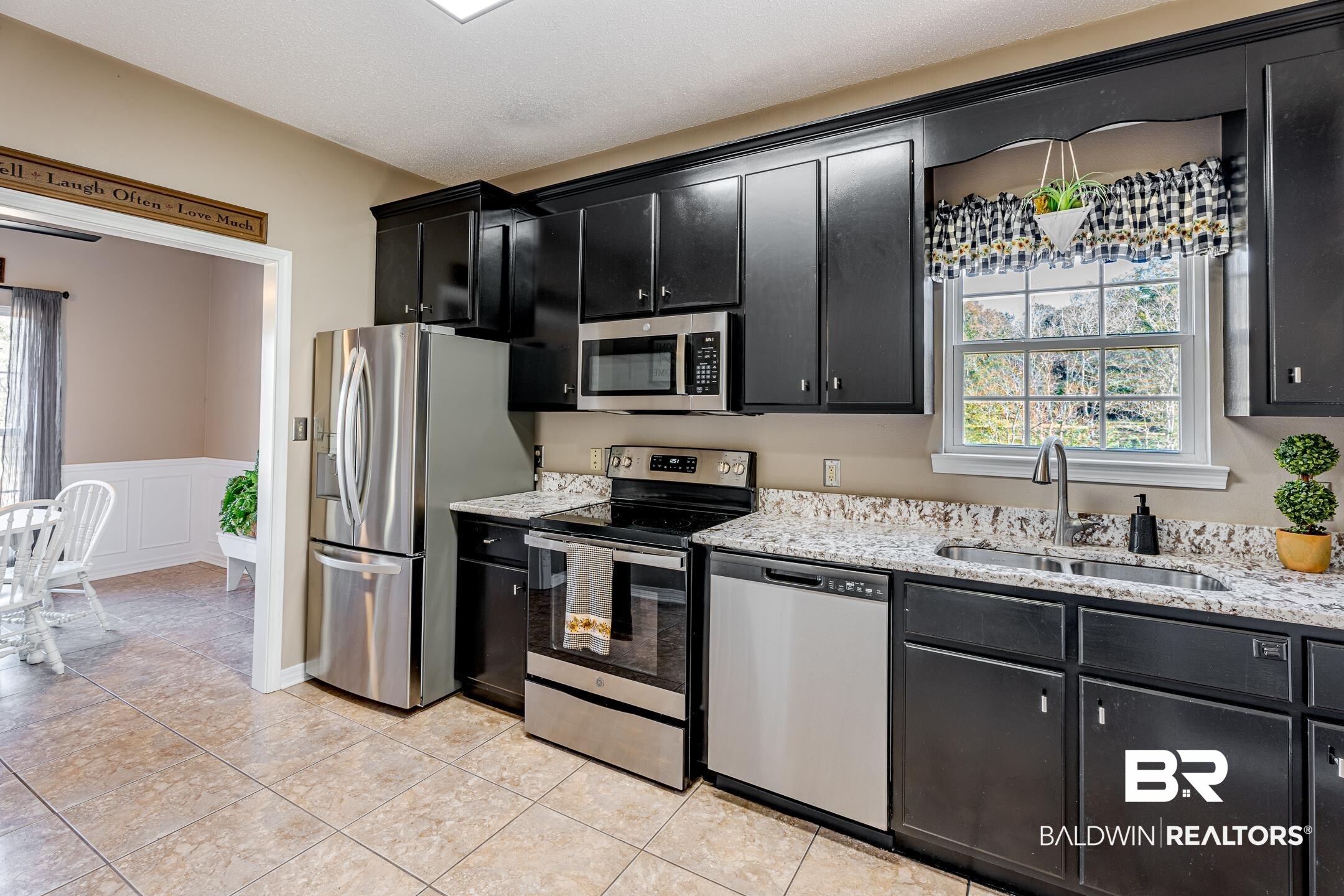 12780 Hilliard Jenkins Road Loxley, AL 36551 - Photo 15 of 32 Kitchen