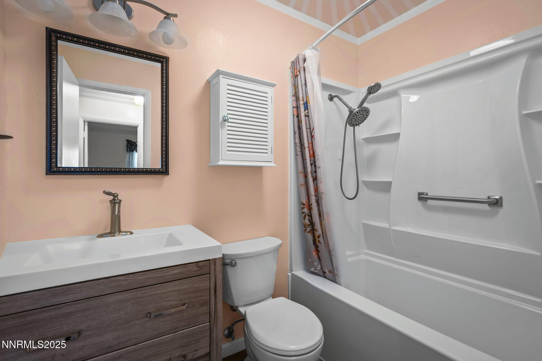 425 Lancaster Drive Reno, NV 89506 - Photo 12 of 23 12-web-or-mls-_DSC4825