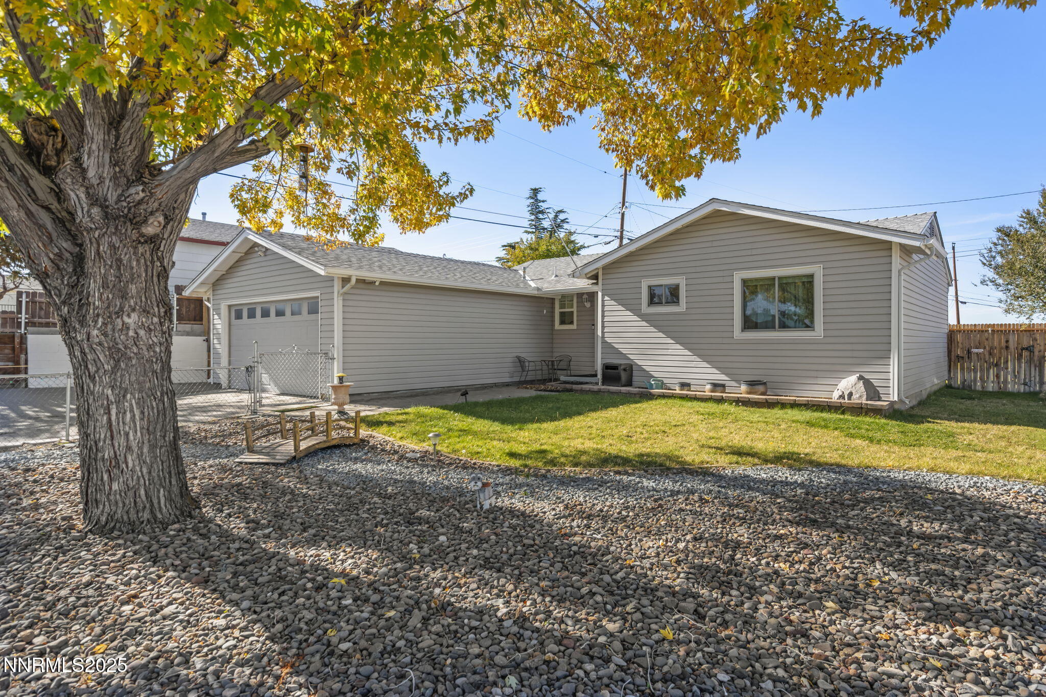 425 Lancaster Drive Reno, NV 89506 - Photo 3 of 23 3-web-or-mls-_DSC4902