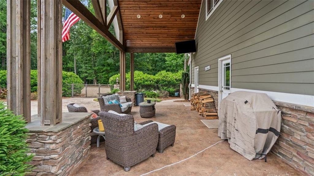 636 Lee Road Thomasville, NC 27360 - Photo 40 of 48