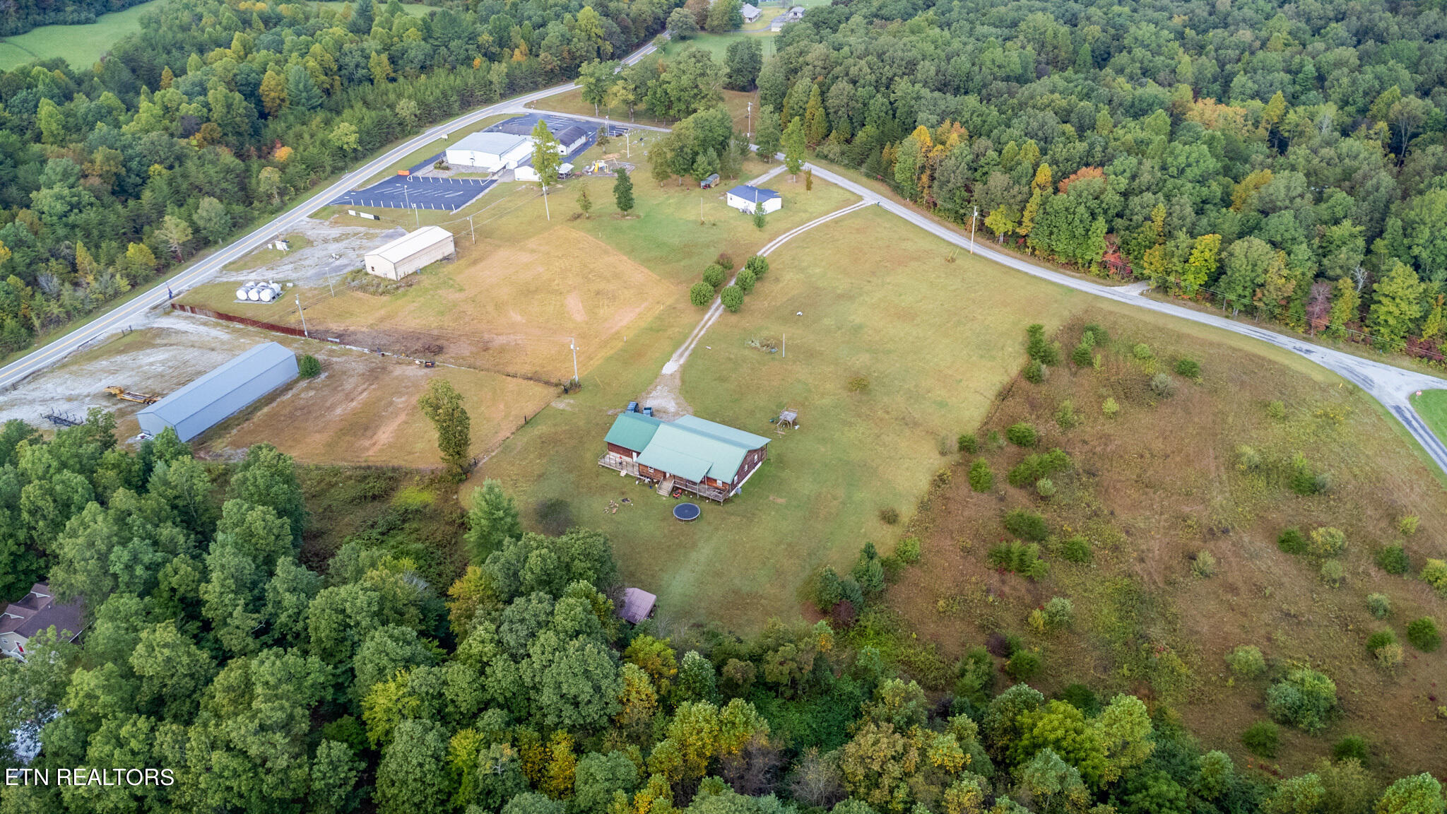 132 Davidson Road Lancing, TN 37770 - Photo 12 of 39 IMG_0734
