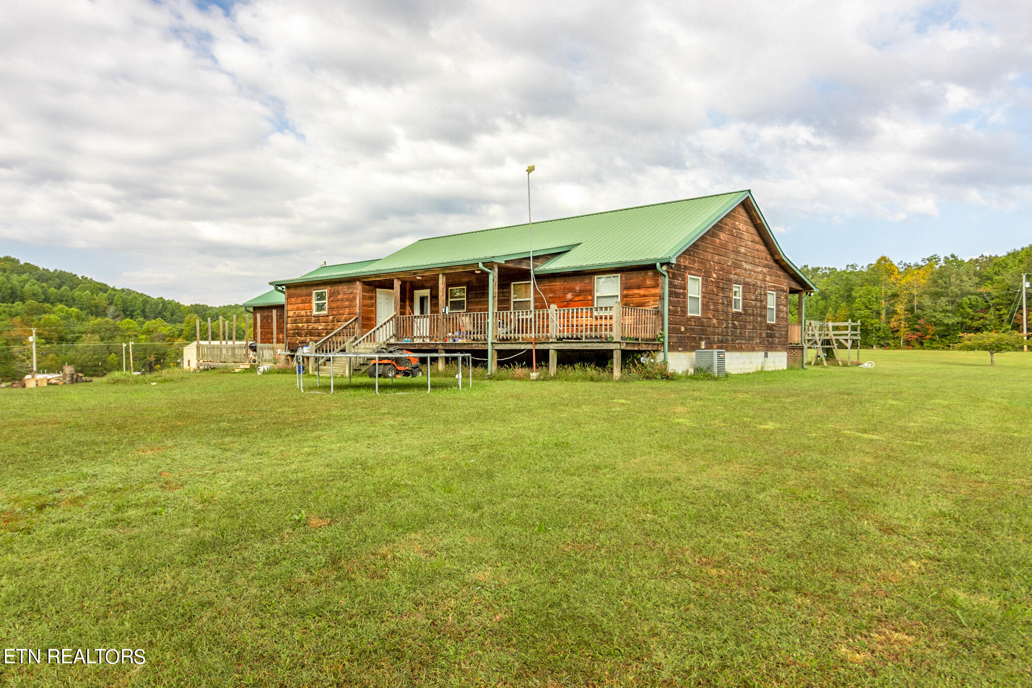 132 Davidson Road Lancing, TN 37770 - Photo 14 of 39 IMG_0744