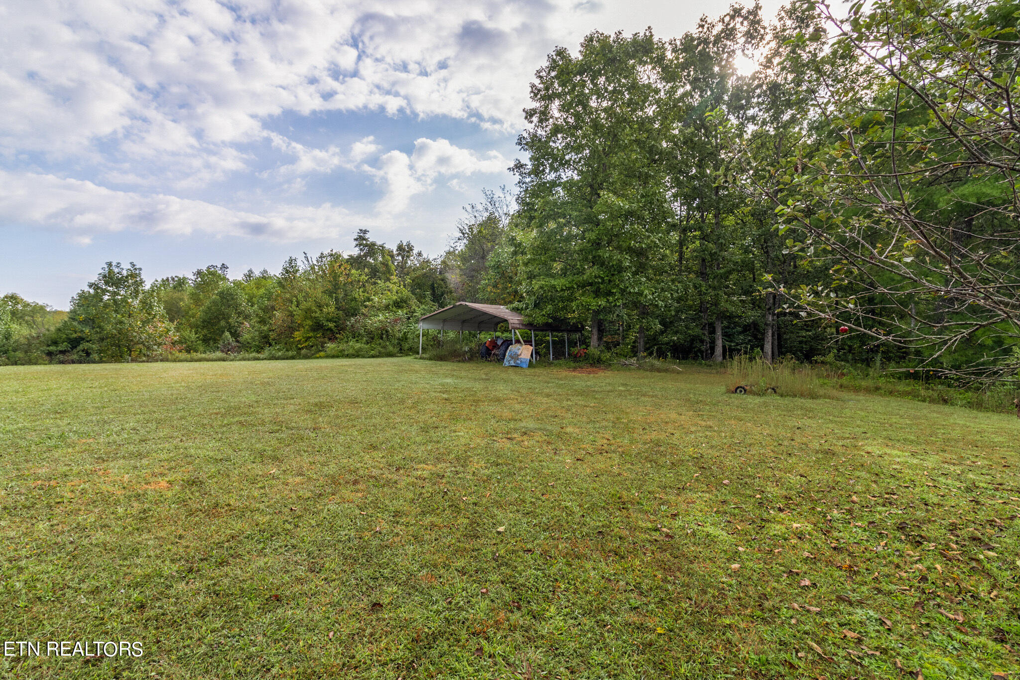 132 Davidson Road Lancing, TN 37770 - Photo 17 of 39 IMG_0733