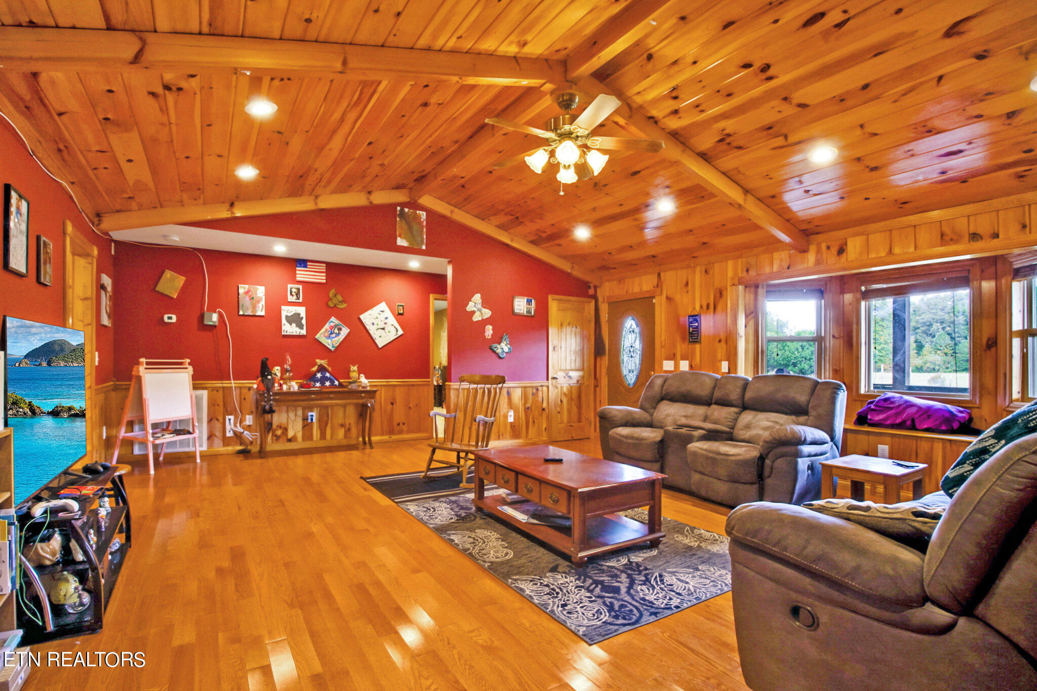 132 Davidson Road Lancing, TN 37770 - Photo 19 of 39 IMG_0759