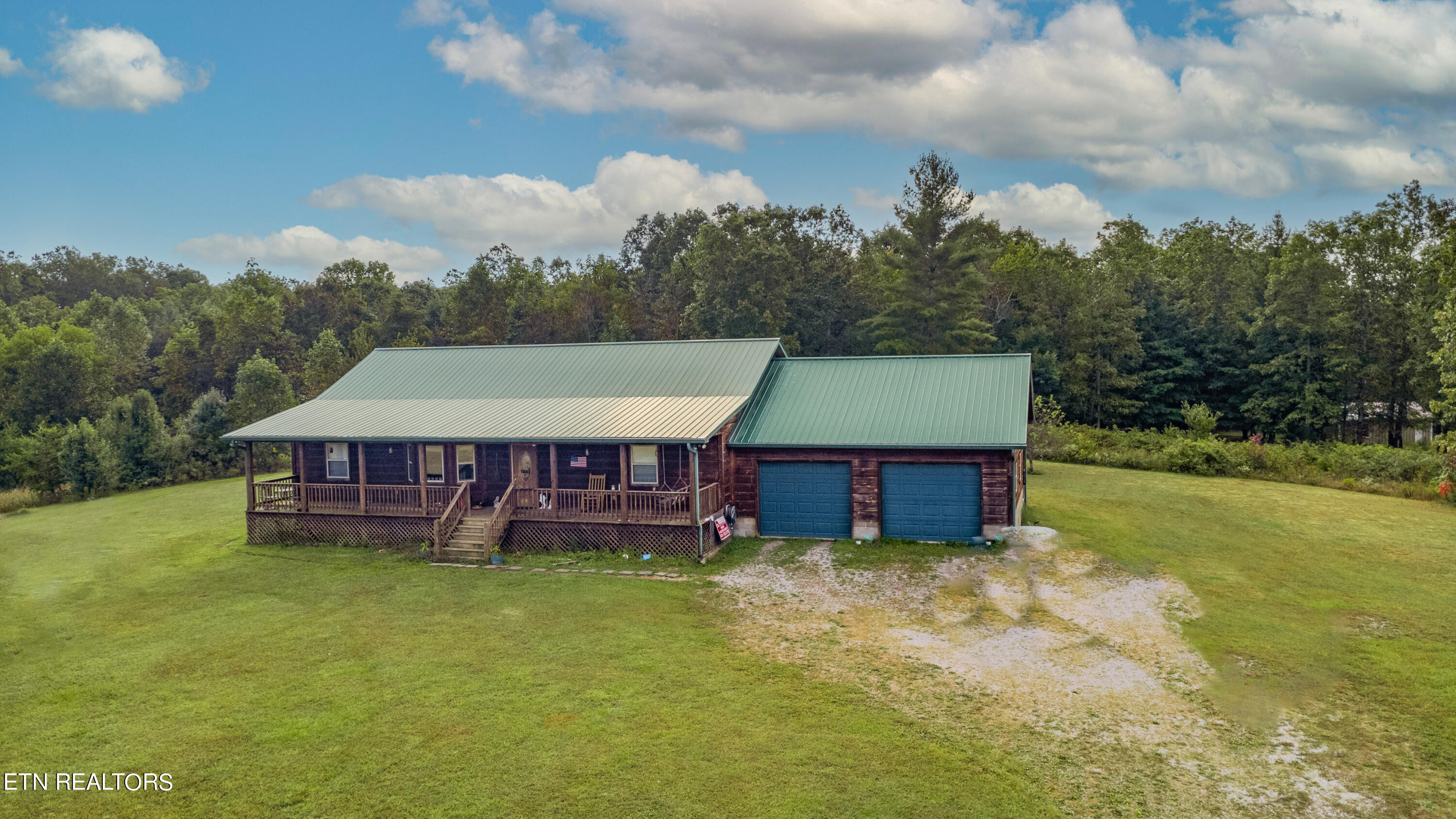 132 Davidson Road Lancing, TN 37770 - Photo 2 of 39 IMG_0740