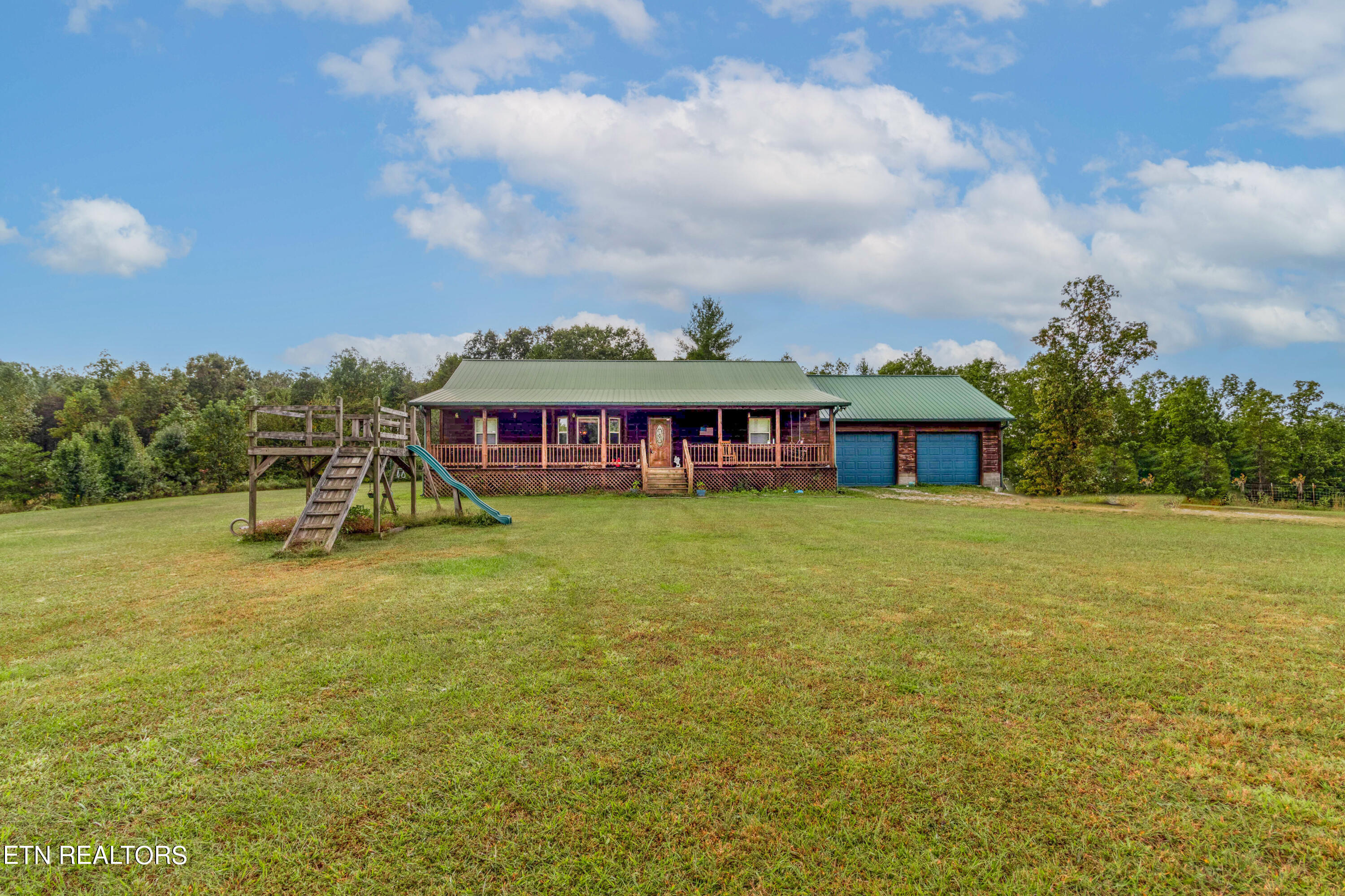 132 Davidson Road Lancing, TN 37770 - Photo 3 of 39 IMG_0738