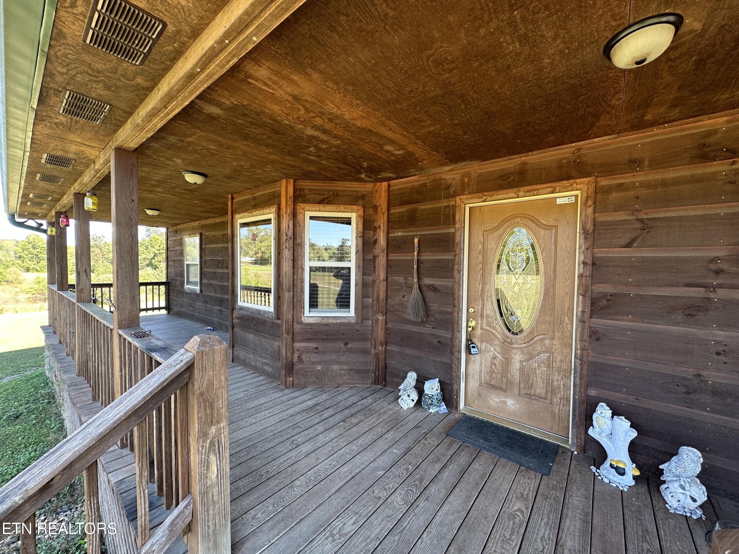132 Davidson Road Lancing, TN 37770 - Photo 6 of 39 IMG_8372