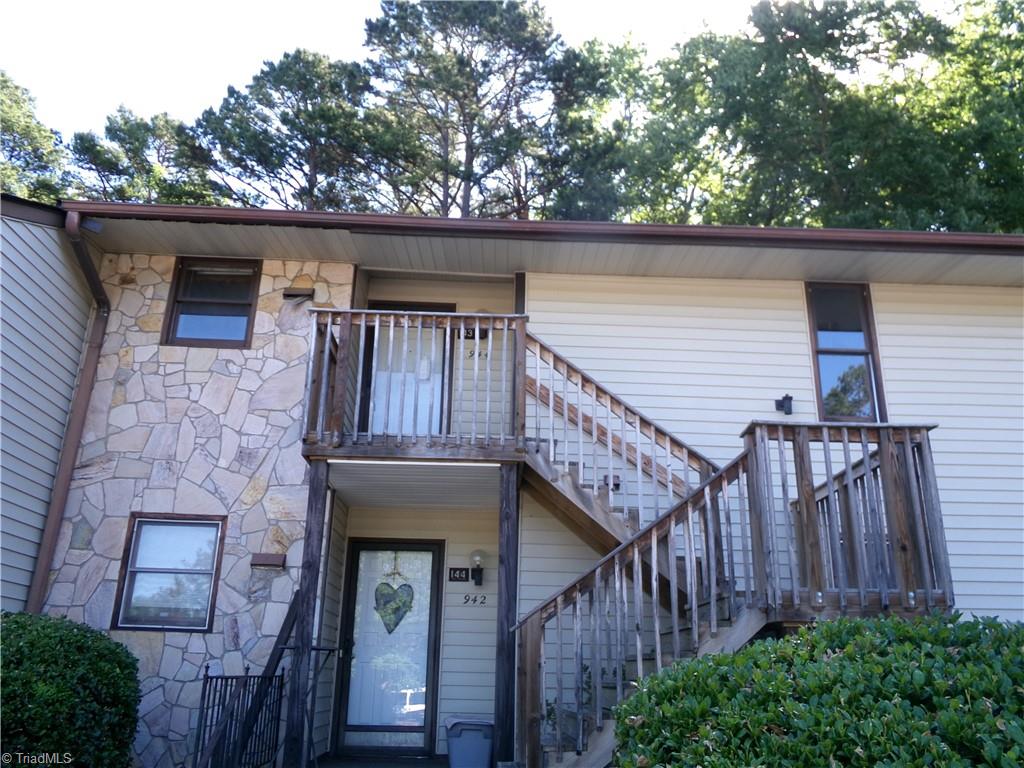944 South Ridge Court, Unit 143 Winston-Salem, NC 27107 - Photo 2 of 14