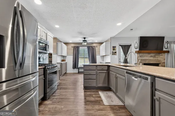 $364,900 | 417 Stuarts Lane, Locust Grove, GA 30248
