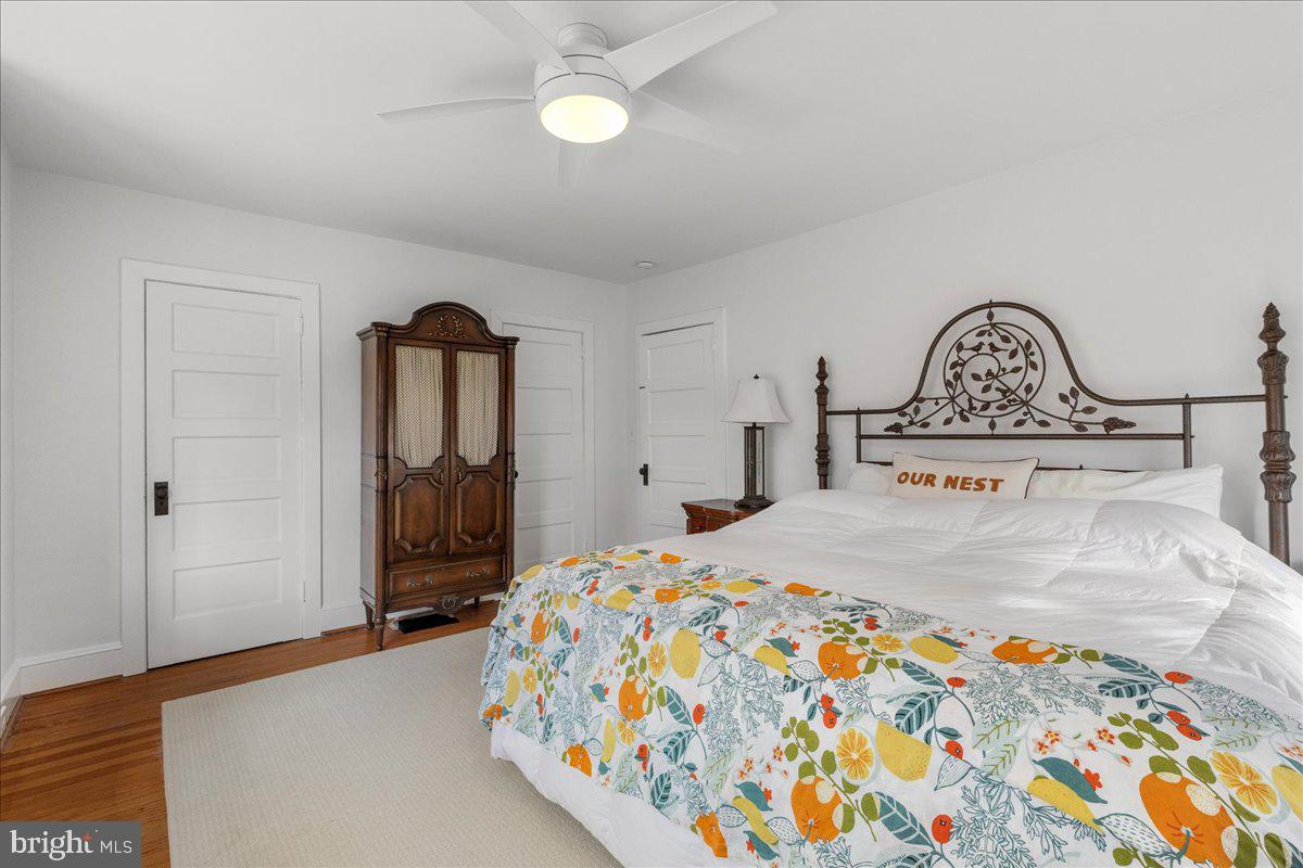 29 Jefferson Road Princeton, NJ 08540 - Photo 16 of 24 a bedroom with a bed and a dresser