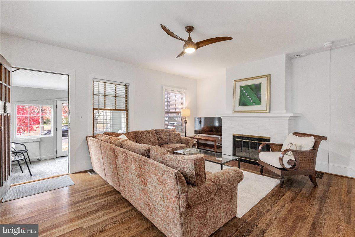 29 Jefferson Road Princeton, NJ 08540 - Photo 8 of 24 a living room with furniture and a wooden floor