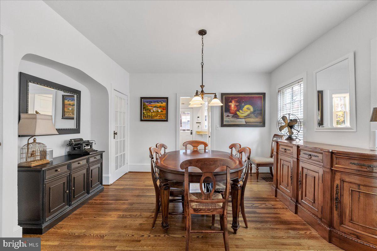 29 Jefferson Road Princeton, NJ 08540 - Photo 10 of 24 a view of a dining room with furniture