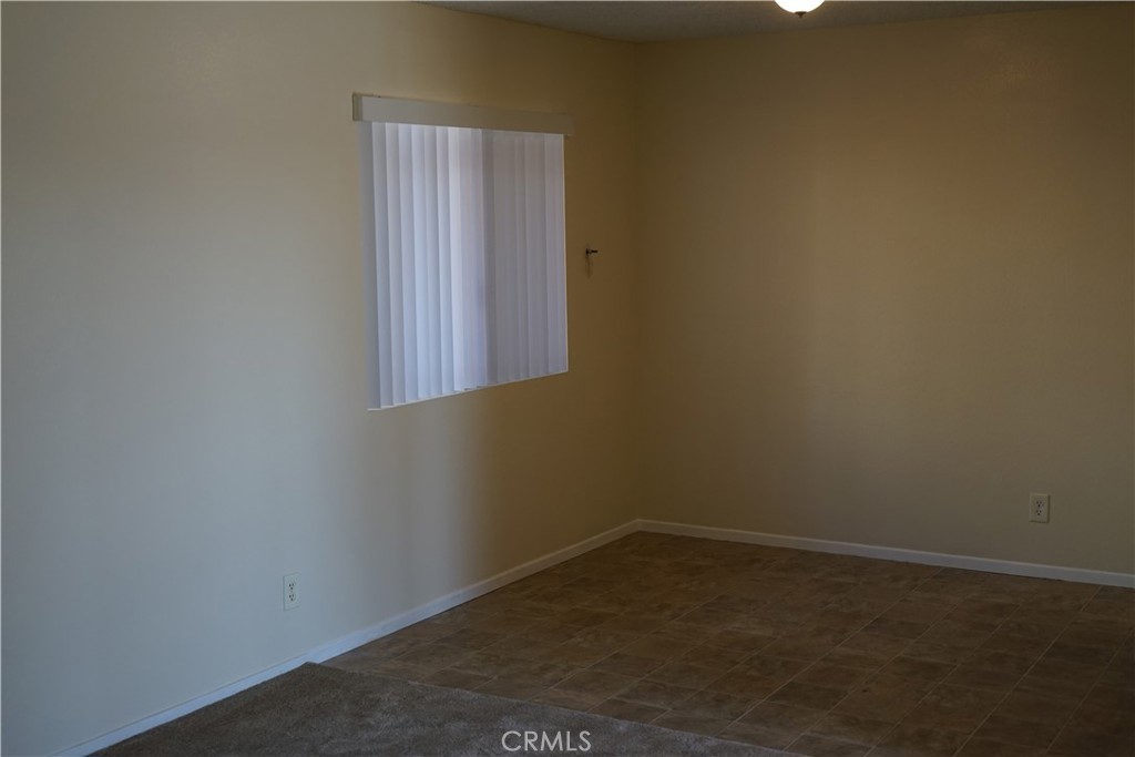 9090 Colony Place, Unit D Riverside, CA 92503 - Photo 11 of 24 a small space with a window
