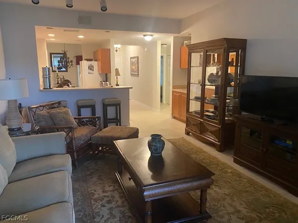 $1,950 | 15999 Mandolin Bay Drive, Unit 205, Fort Myers, FL 33908