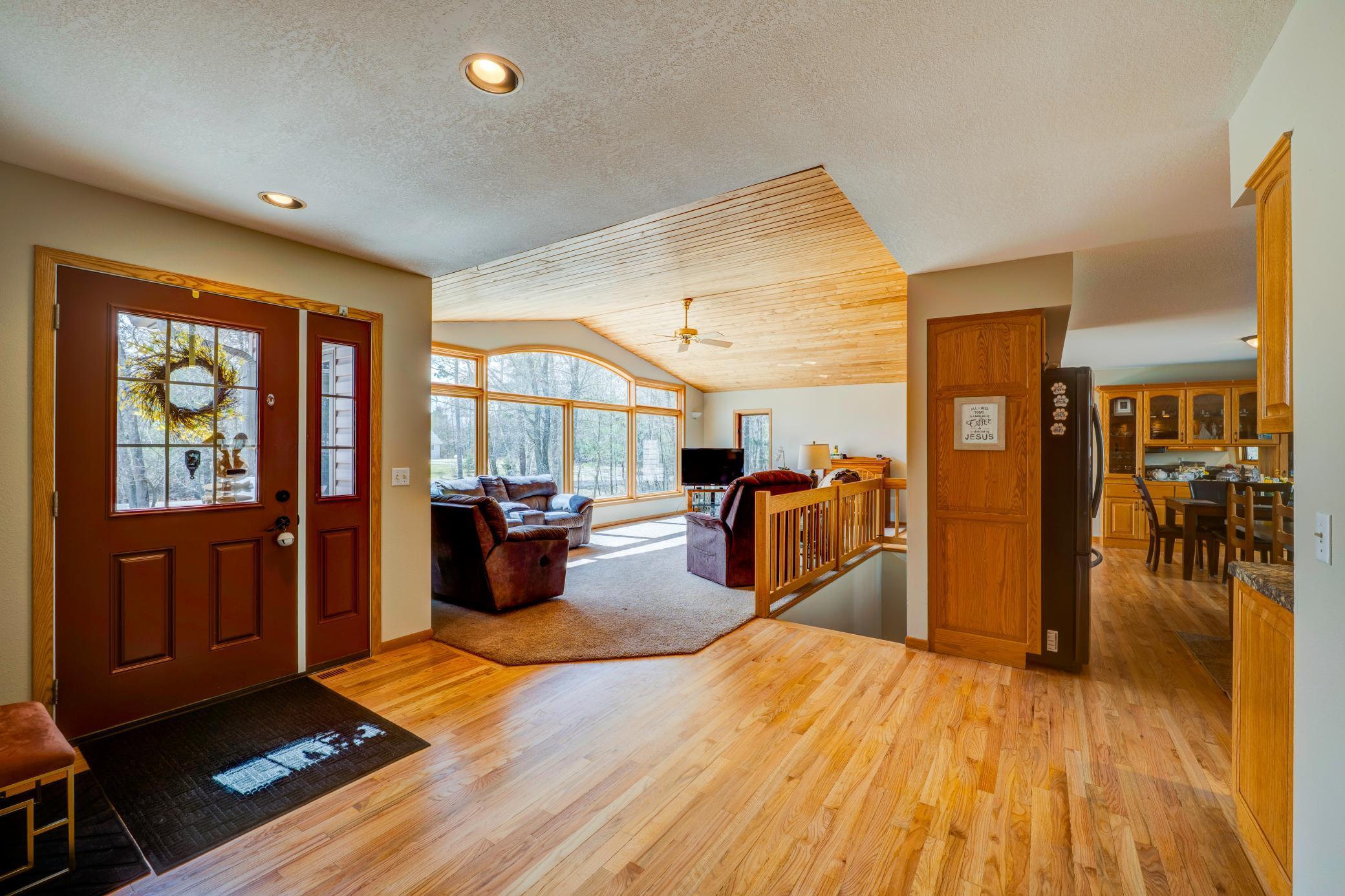 607 Maple Ridge Court Northwest Bemidji, MN 56601 - Photo 5 of 44