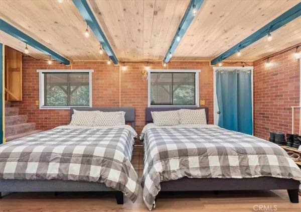 $297,500 | 697 Mormon Springs Road, Crestline, CA 92325