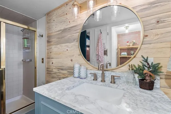 $297,500 | 697 Mormon Springs Road, Crestline, CA 92325