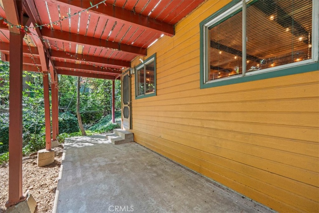 697 Mormon Springs Road Crestline, CA 92325 - Photo 25 of 37