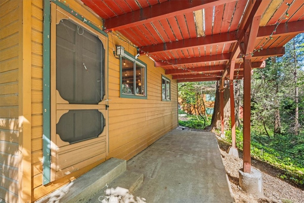 697 Mormon Springs Road Crestline, CA 92325 - Photo 26 of 37 a view of a door and a window