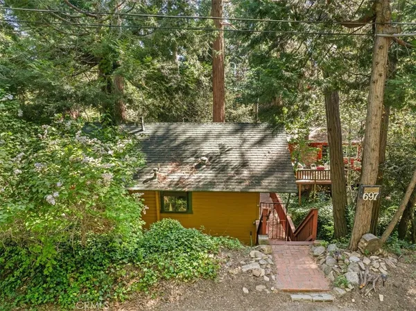 $297,500 | 697 Mormon Springs Road, Crestline, CA 92325