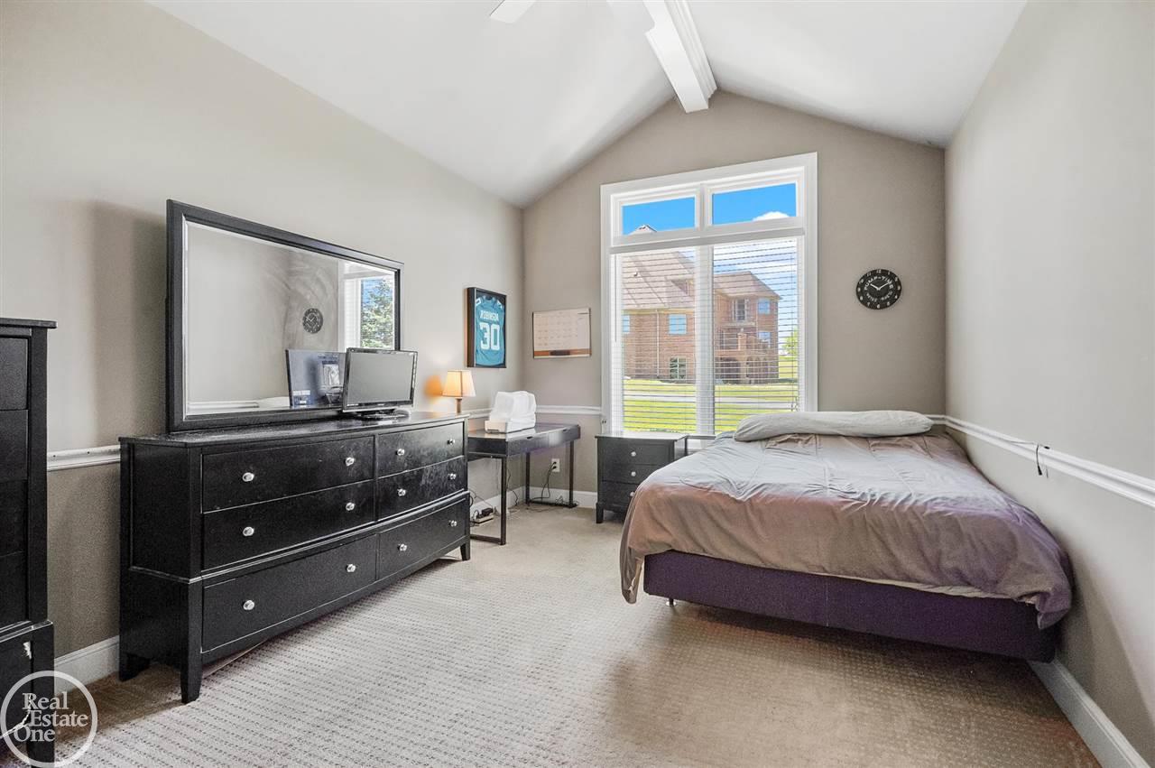 69437 Lake Point Court Romeo, MI 48065 - Photo 29 of 66 Gallery Image 29