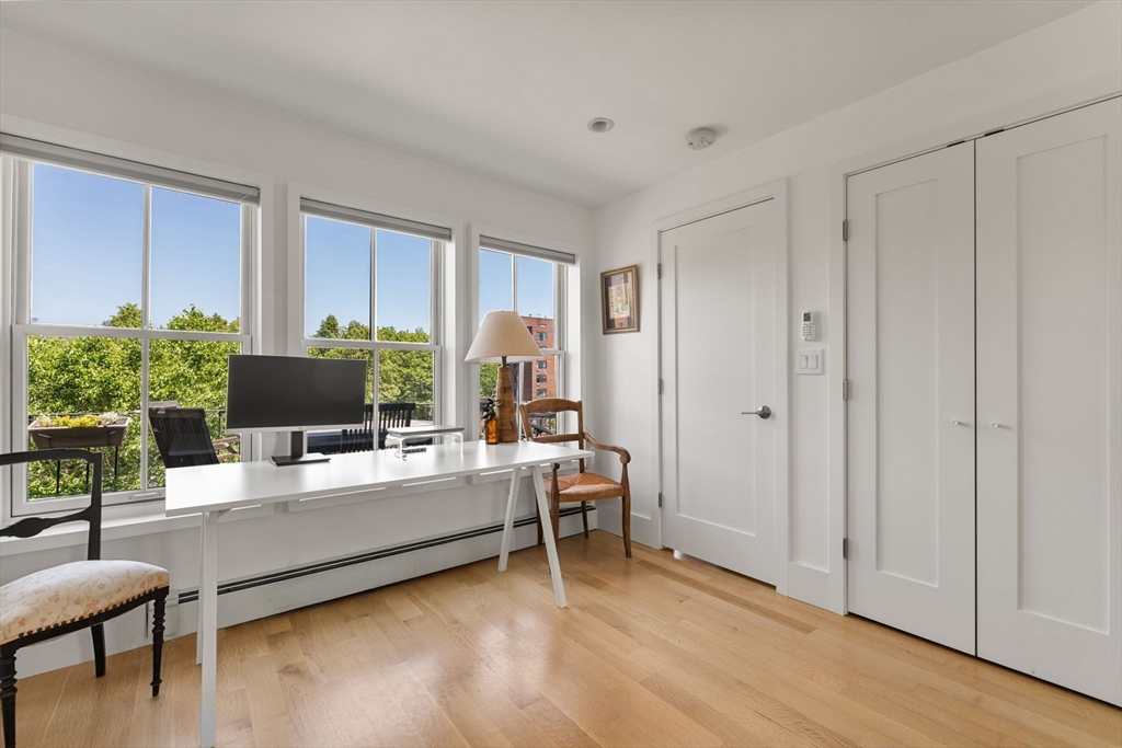201 West Springfield Street, Unit 3 Boston, MA 02118 - Photo 24 of 32