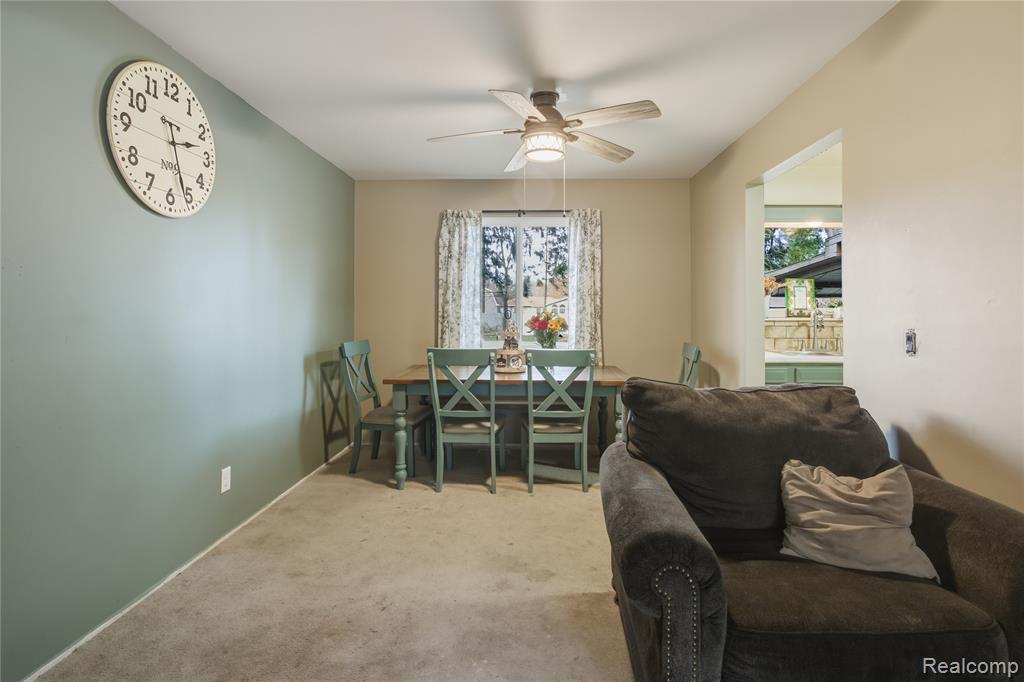 11033 Carr Road Davison, MI 48423 - Photo 6 of 37