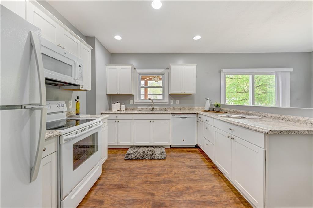 1434 Ridge Avenue Coraopolis, PA 15108 - Photo 11 of 25 Gallery Image 11