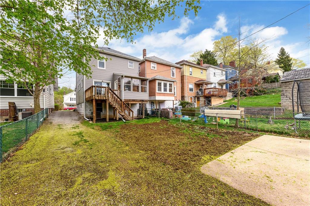1434 Ridge Avenue Coraopolis, PA 15108 - Photo 24 of 25 Gallery Image 24