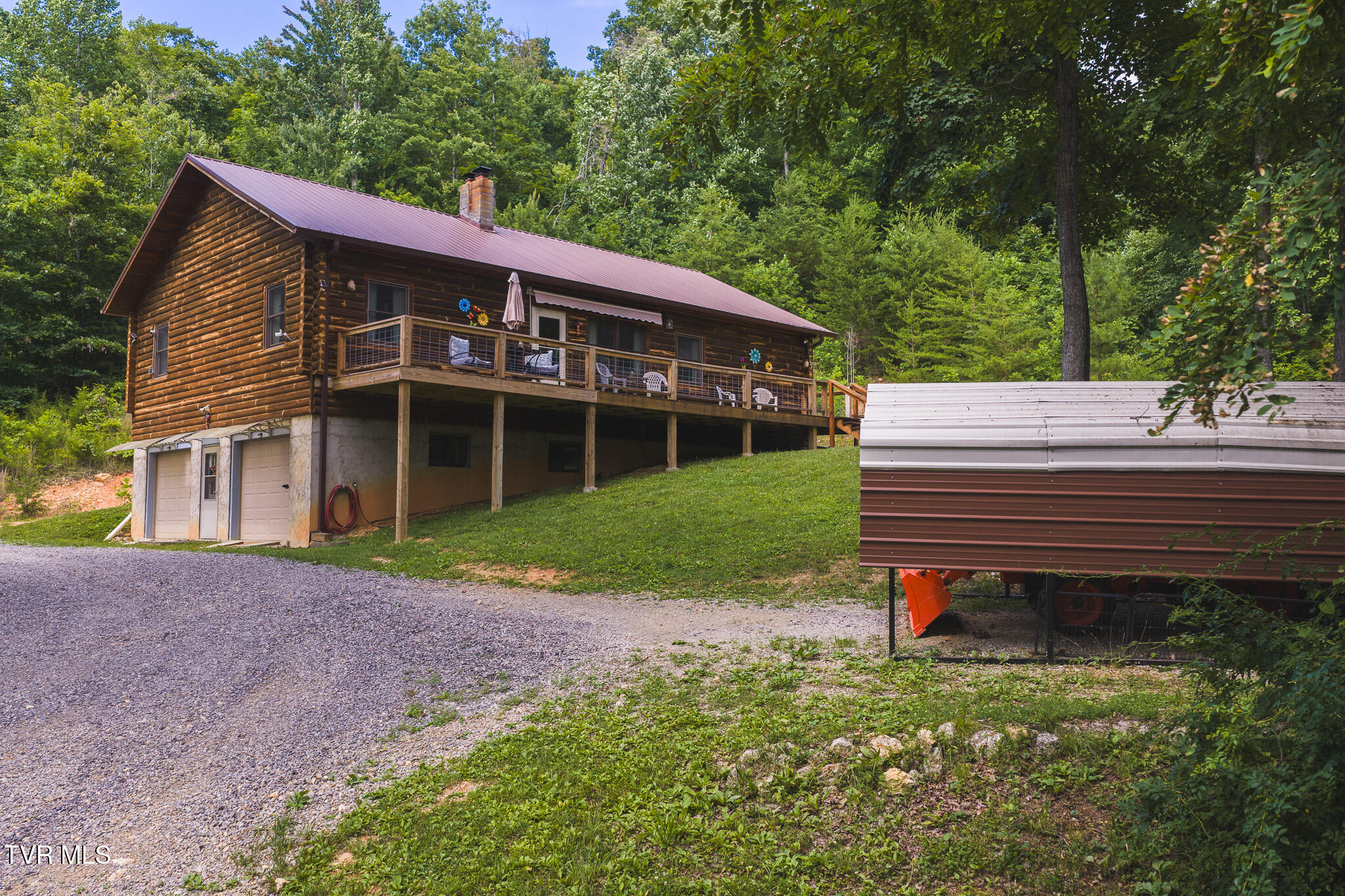 2733 Rackum Road Thorn Hill, TN 37881 - Photo 4 of 43 DJI_20260616160321_0271_D
