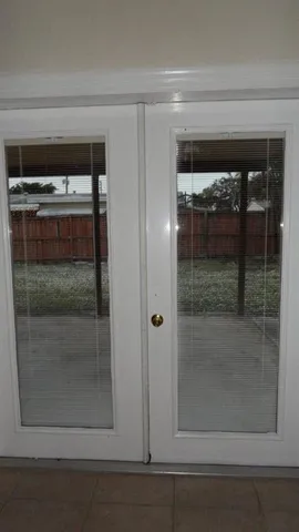 $3,000 | 700 North 70th Avenue, Unit 700, Hollywood, FL 33024