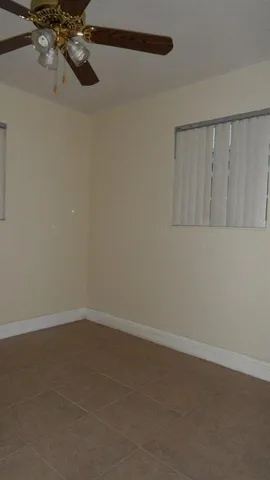 $3,000 | 700 North 70th Avenue, Unit 700, Hollywood, FL 33024