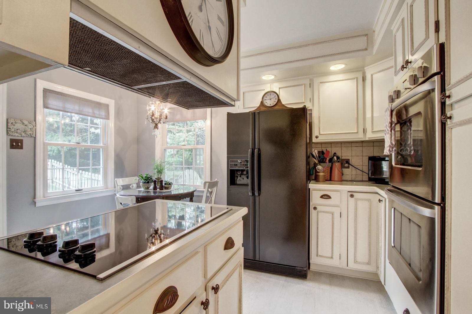 770 Hoffman Road York, PA 17403 - Photo 4 of 28 Gallery Image 4