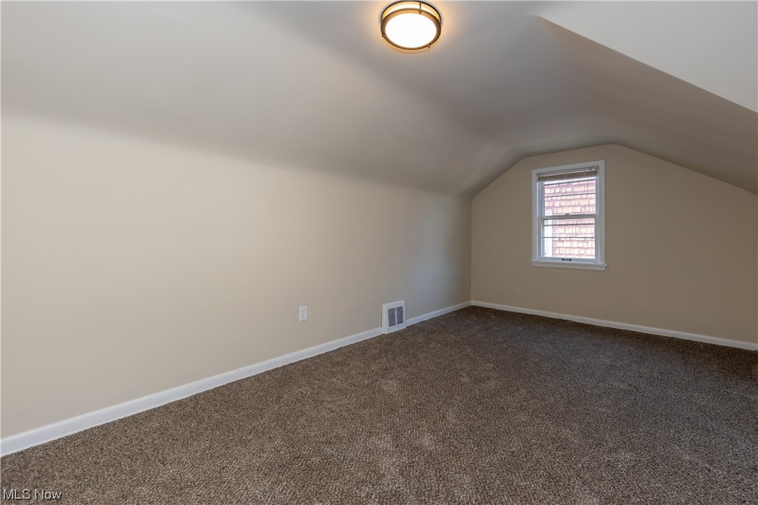 1420 Avondale Road South Euclid, OH 44121 - Photo 17 of 27