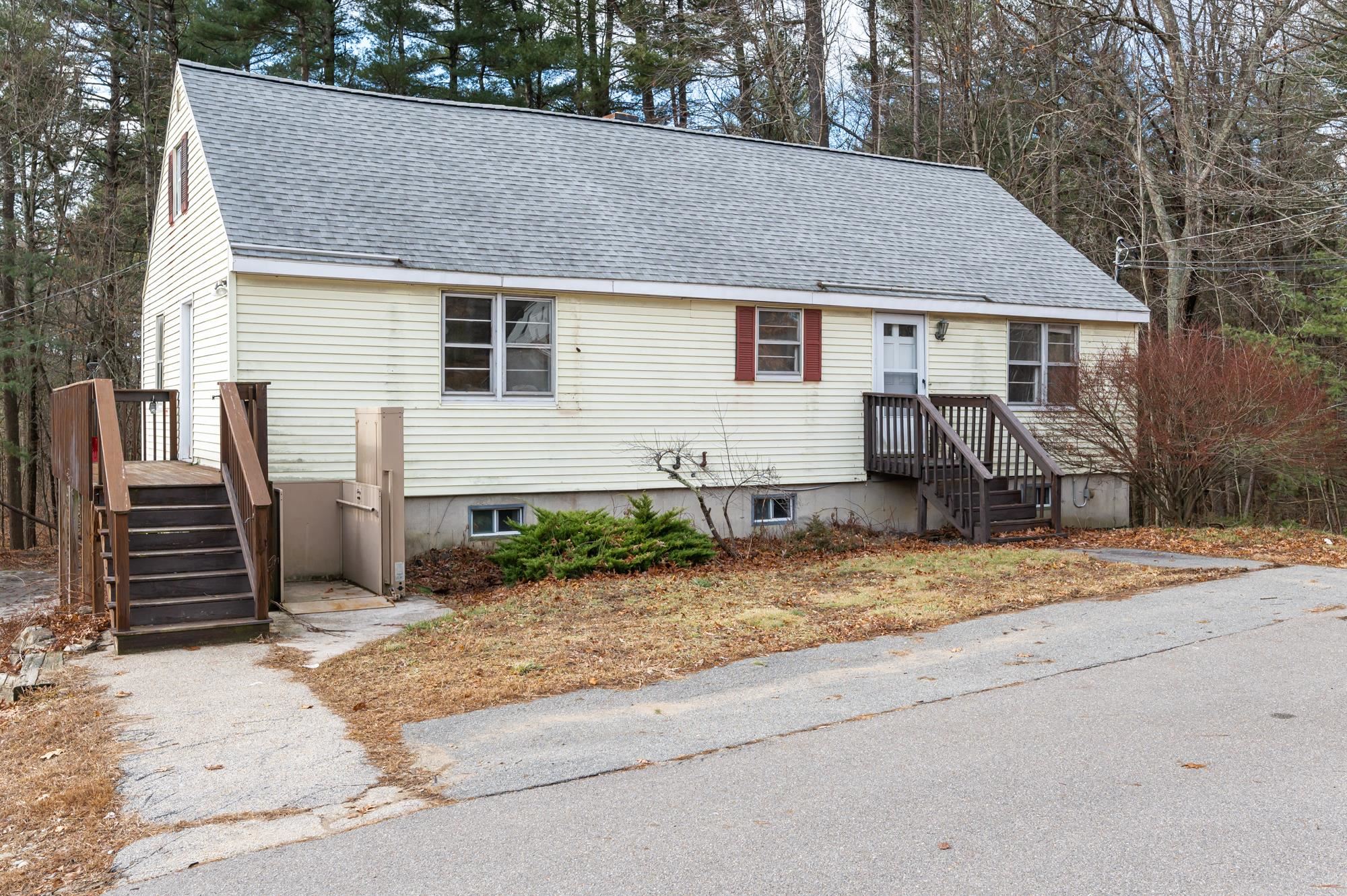 277 Lowell Road Hudson, NH 03051 - Photo 2 of 24