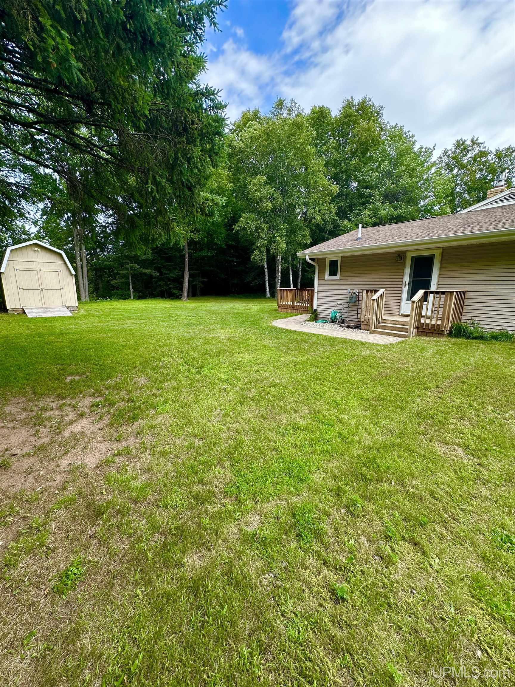 101 Ridge Lane Marquette, MI 49855 - Photo 44 of 54 Gallery Image 44