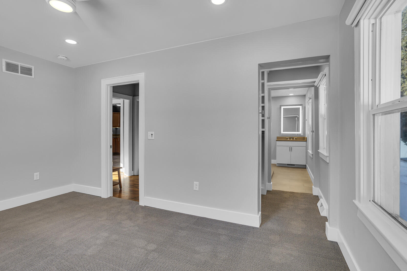 3432 Coolidge Road Jackson, MI 49203 - Photo 11 of 52 0N0A0051