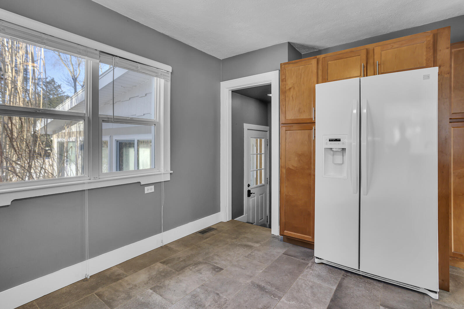 3432 Coolidge Road Jackson, MI 49203 - Photo 32 of 52 0N0A0005