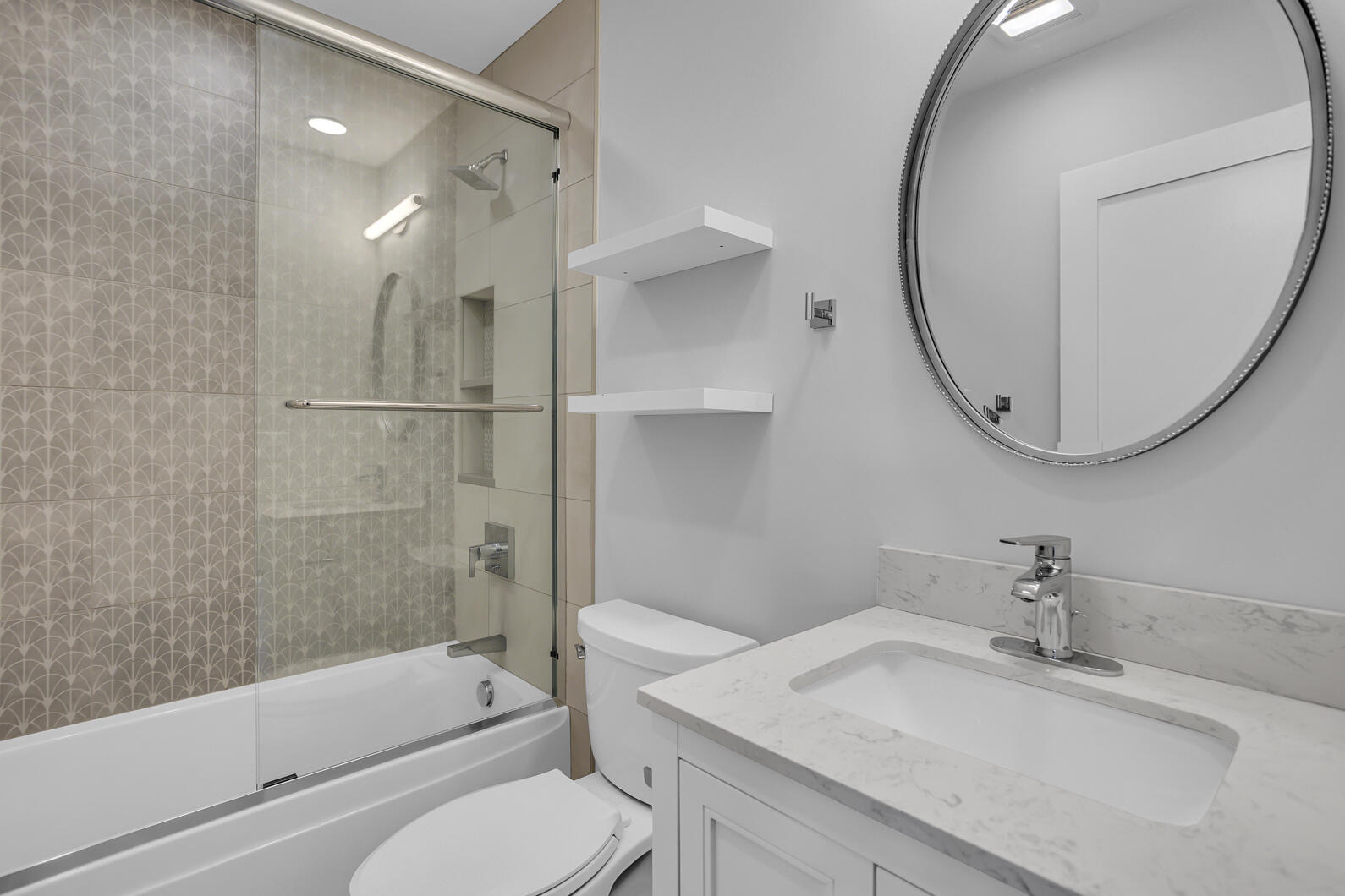 3432 Coolidge Road Jackson, MI 49203 - Photo 8 of 52 0N0A0066