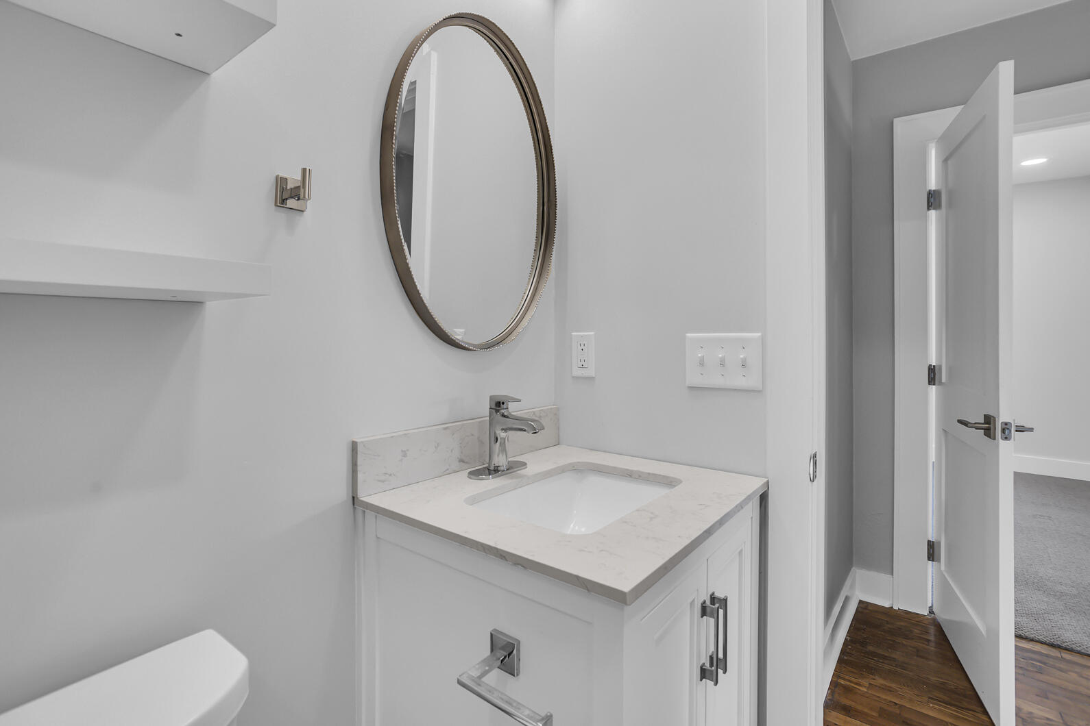 3432 Coolidge Road Jackson, MI 49203 - Photo 9 of 52 0N0A0069