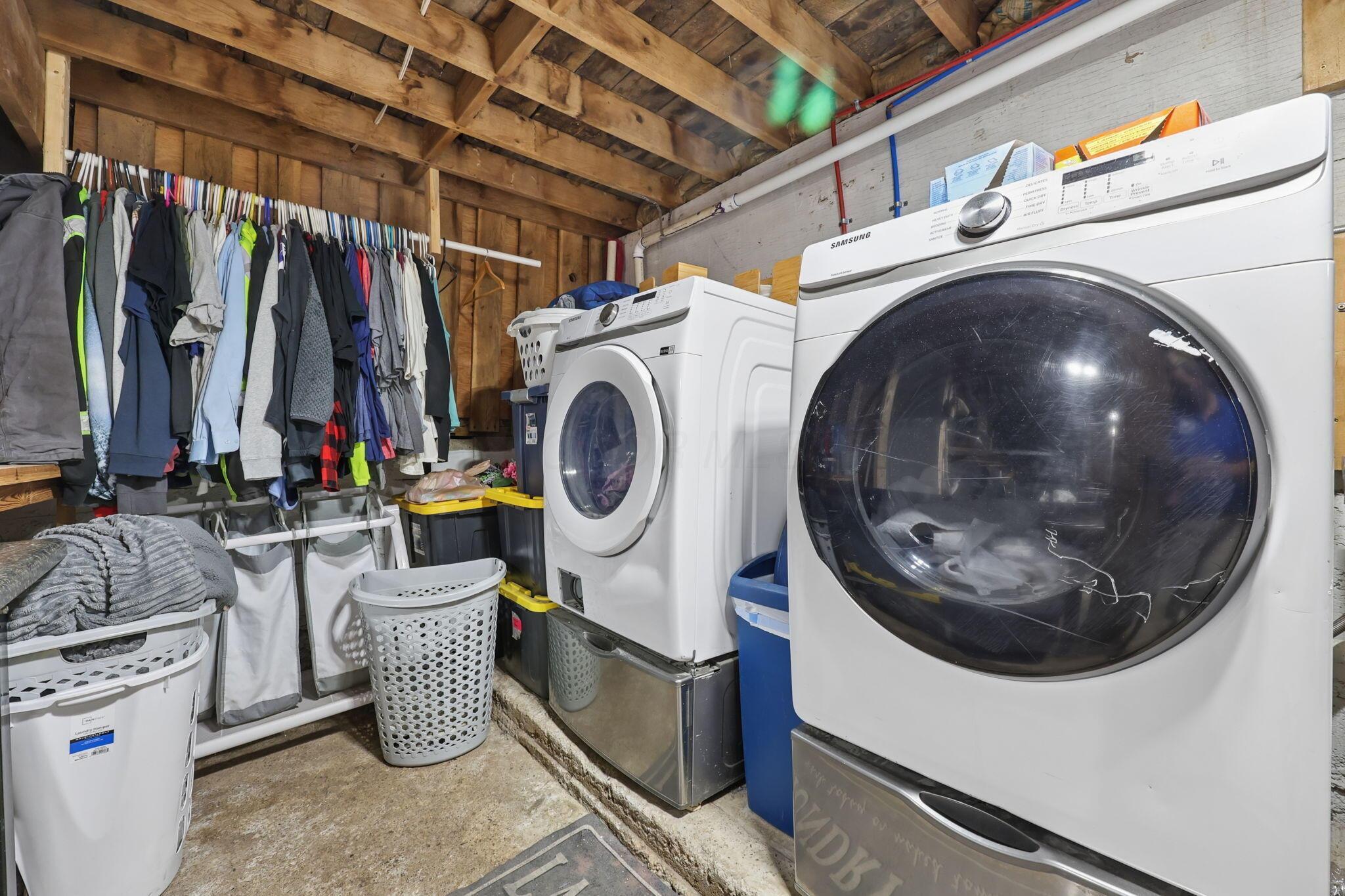 1520 Island Road Circleville, OH 43113 - Photo 55 of 99 Laundry Area