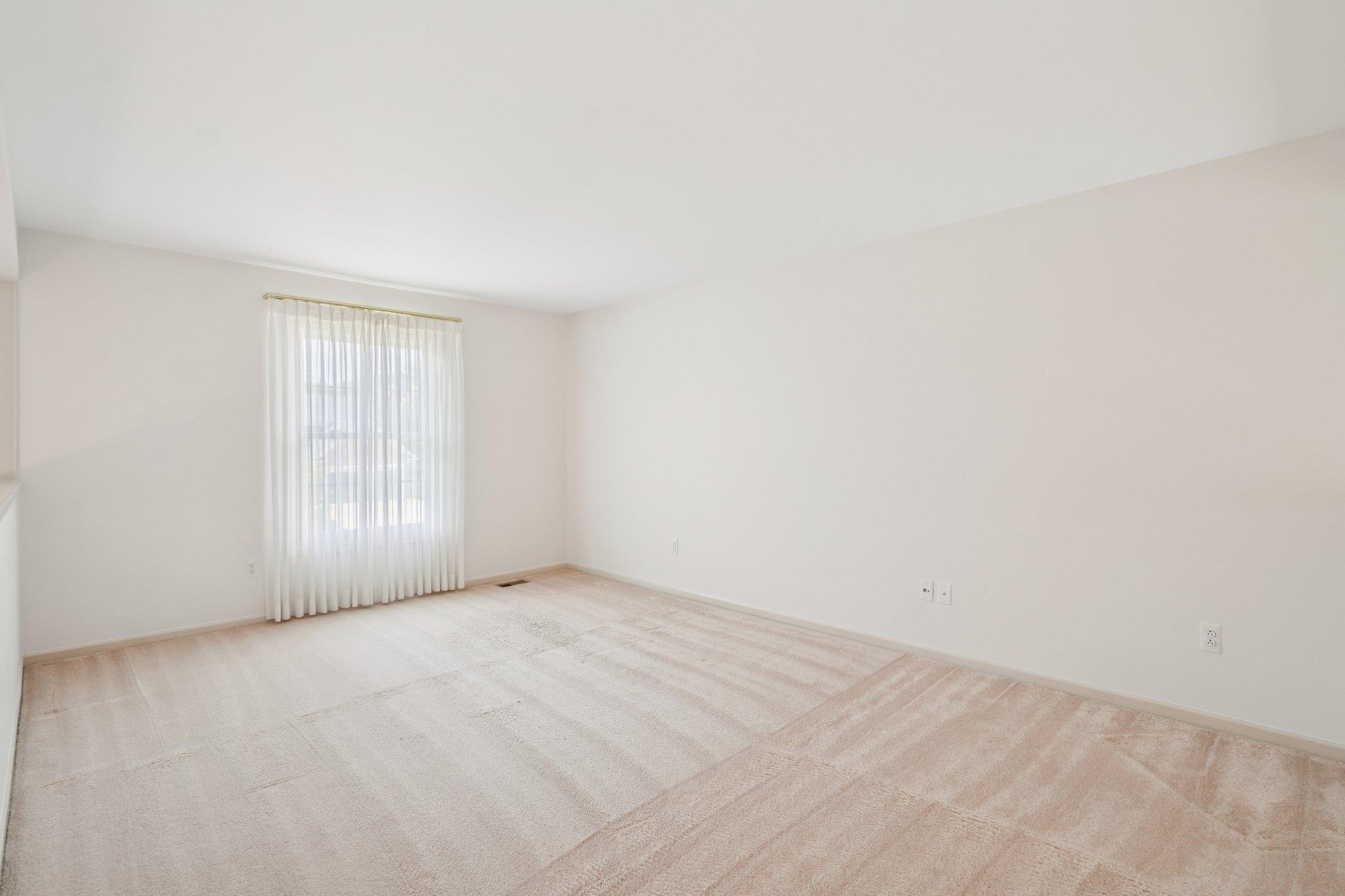 1678 Hillcrest Drive Rochester, MI 48306 - Photo 26 of 50 50213236-bd329716-2a38-4edb-85b7-bd43167200c5.JPG