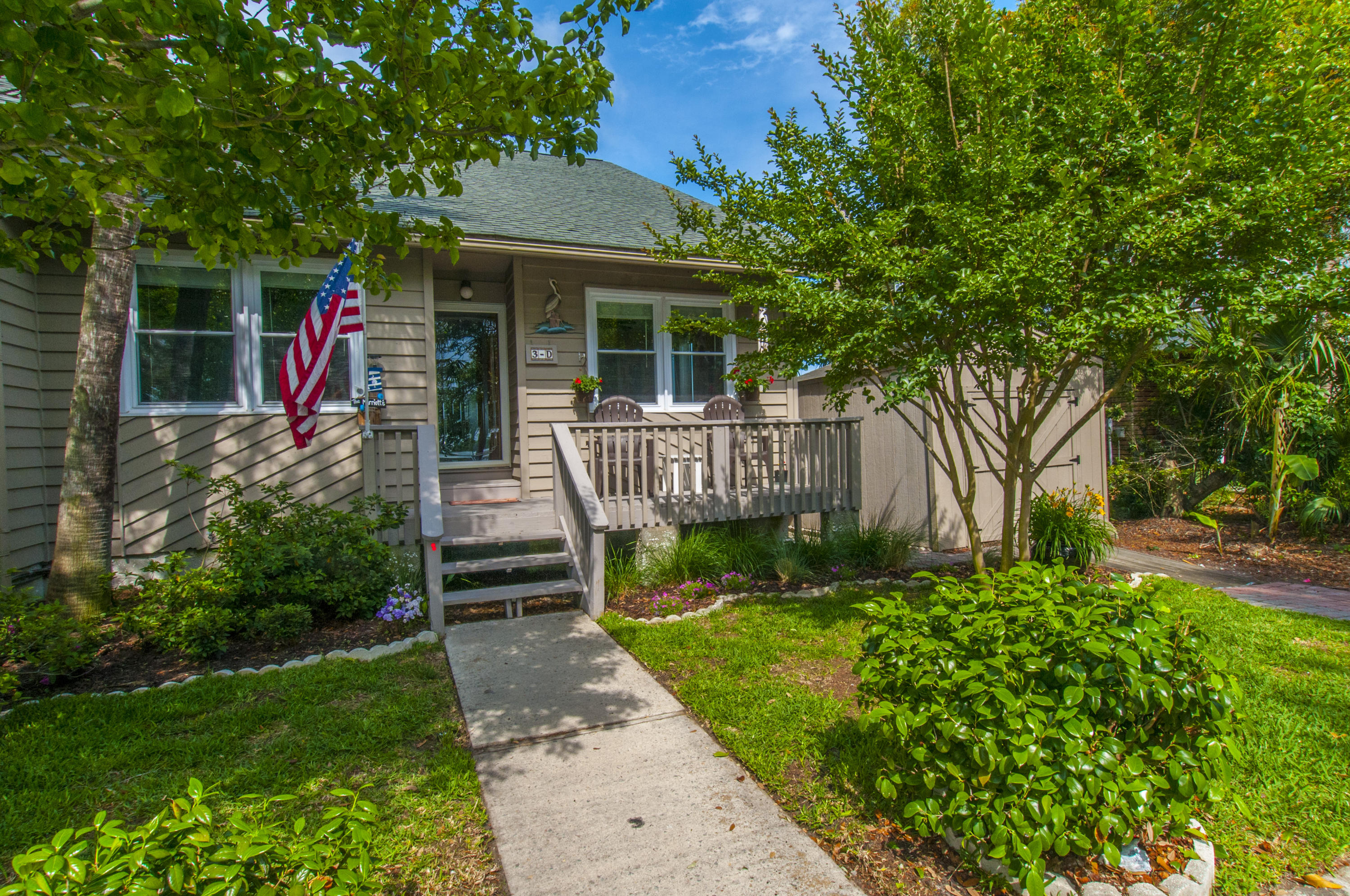 2224 Folly Road, Unit 3D Charleston, SC 29412 - Photo 2 of 43 Welcoming Entry
