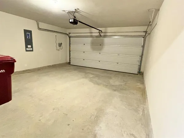 $1,950 | 3424 Rendezvous Street, Sherman, TX 75090