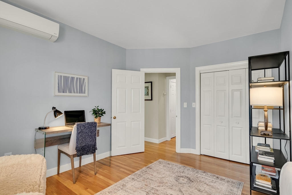 79 Chestnut Street, Unit 2 Newton, MA 02465 - Photo 8 of 20